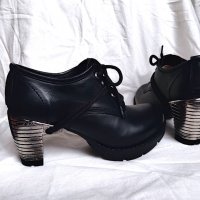 New Rock готик пънк обувки на ток , снимка 1 - Дамски обувки на ток - 31050222