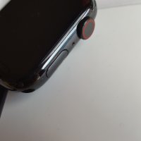 Apple Watch S4 GPS + Cellular, 44mm Stainless Steel, снимка 3 - Смарт часовници - 37135804