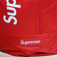 SUPREME НОВА !!! Оригинална раница-27/45 см, снимка 8 - Раници - 42449681