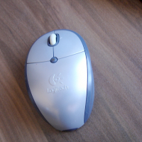 Logitech - безжична мишка, снимка 10 - Клавиатури и мишки - 36391789