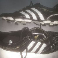 Футболни обувки, снимка 1 - Спортни обувки - 34461802