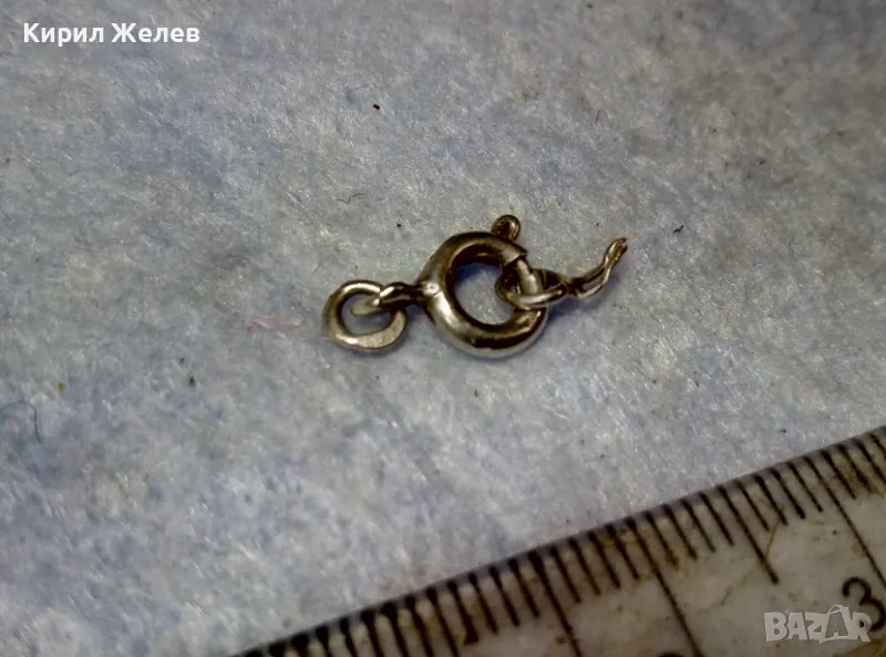 СТАРА СРЕБЪРНА ЗАКОПЧАЛКА СРЕБРО 925 с БЯЛА ПОЗЛАТА КАРАБИНКА За ГРИВНА КОЛИЕ ВЕРИЖКА 49937, снимка 1