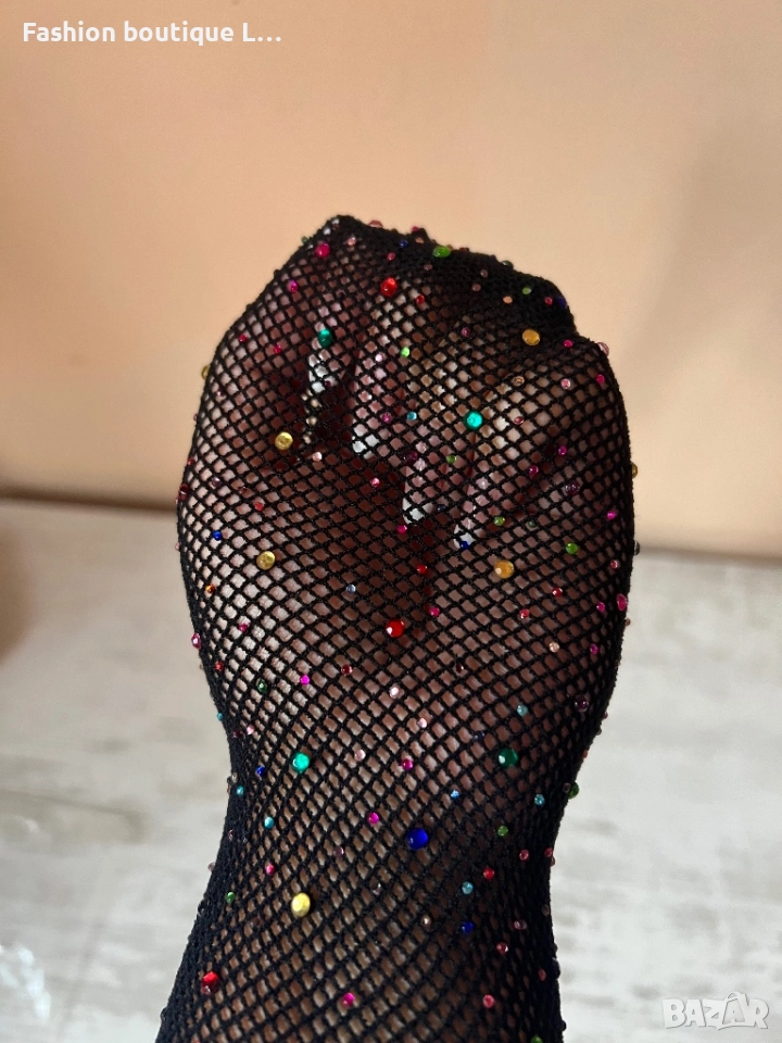 Нов черен мрежест чорапогащник с блестящи цветни камъчета 🖤, снимка 1
