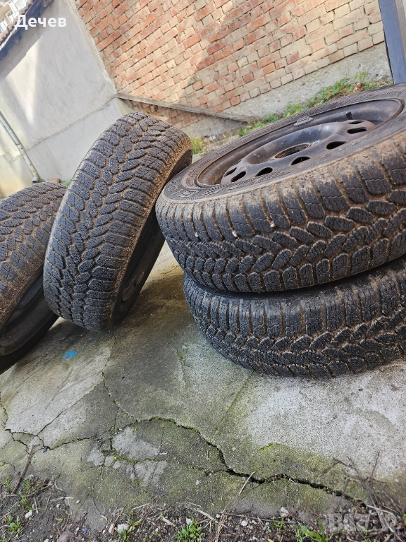 Зимни гуми с джанти Форд, снимка 1