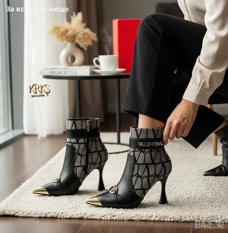 Valentino Дамски Боти На Ток С Метален Детайл Ваентино Код SK292, снимка 1