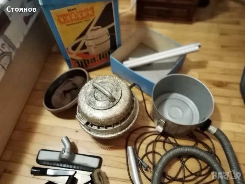 Прахусмокачка Пылесос Уралец, СССР 1978г., снимка 1