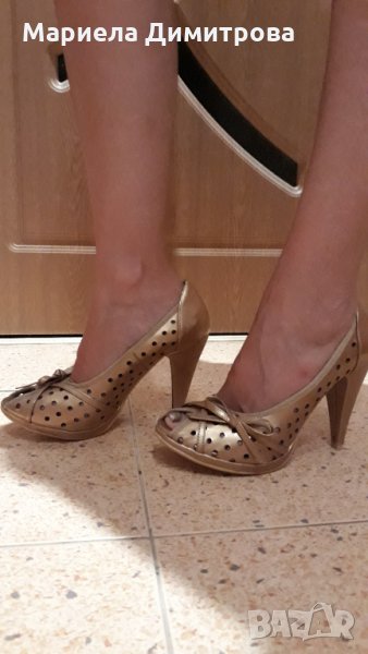 Дамски златисти обувки , снимка 1