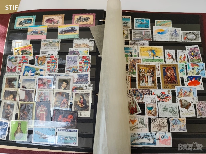 Класьор с пощенски марки, снимка 1