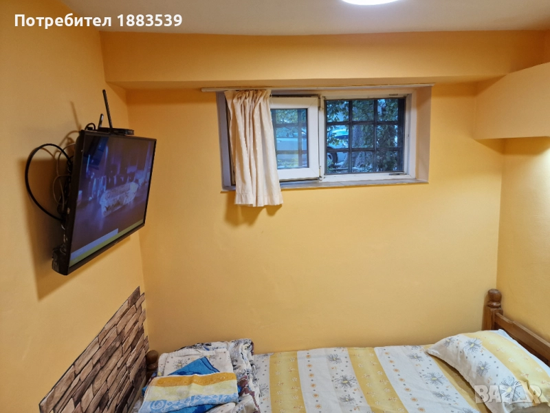 Студио с баня за 1 човек в Суперцентър до Морската Градина ПМГ БСУ нощувки Бургас плажа , снимка 1