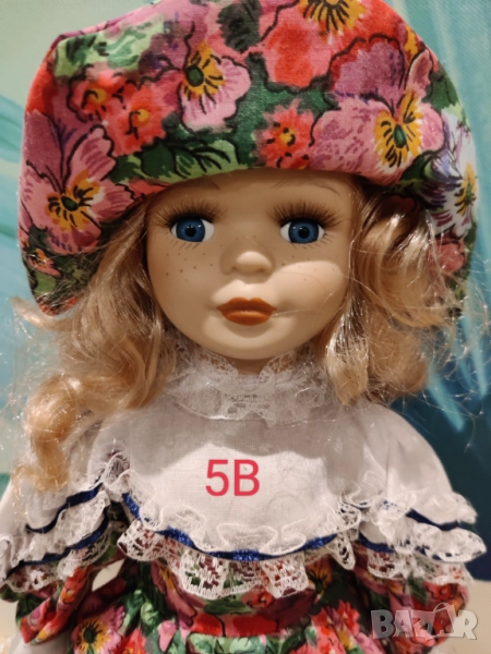 Порцеланова кукла Knight Nridge, снимка 1