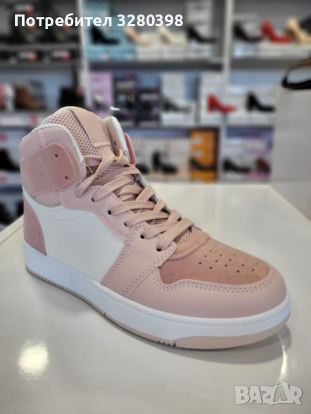 РАЗПРОДАЖБА! -50% за дамски високи кецове в розово и бяло, снимка 1