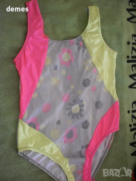 Дамски цял бански М, нов, снимка 1