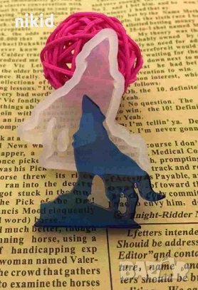 Вълк на Скала малък  прозрачен силиконов молд форма фондан шоколад смола гипс, снимка 1