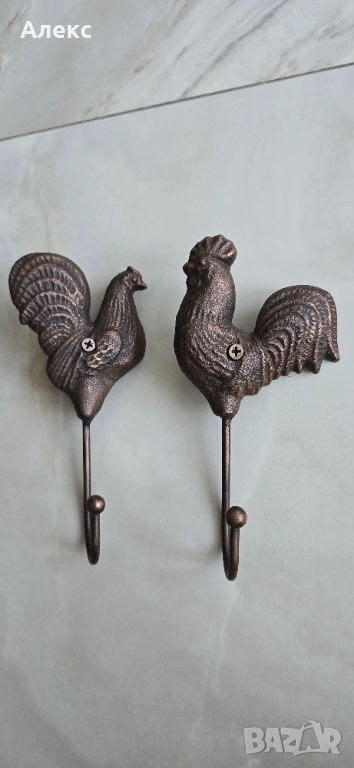 Комплект Чугунени масивни закачалки– Петел и кокошка., снимка 1