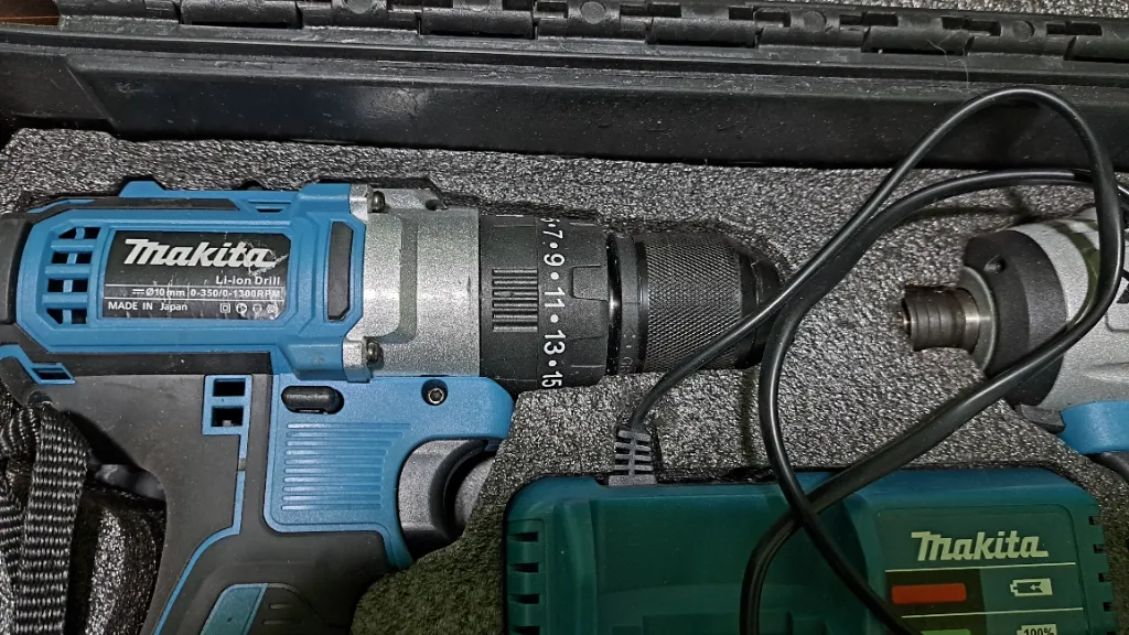 Флекс,гайковерт и винтоверт,36 V,8 Ah в Винтоверти в София