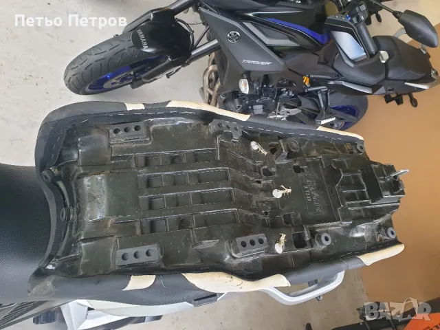 Honda 1200 Crosstourer седалка, снимка 3 - Части - 47558373