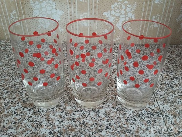 Чаши, снимка 1