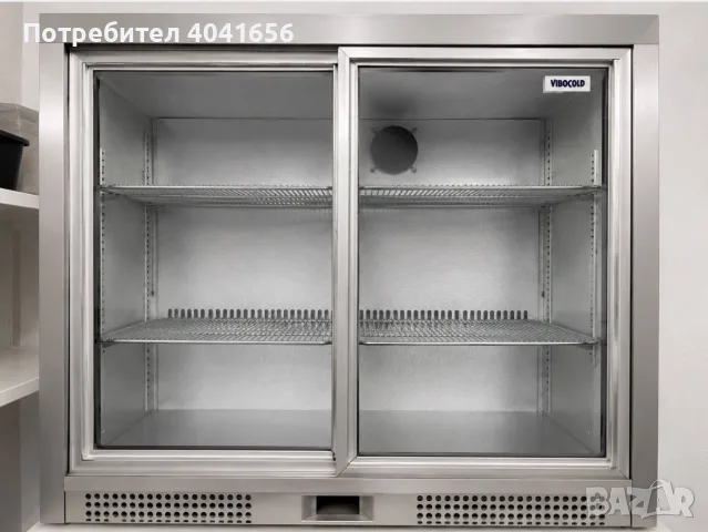 Продавам професионален хладилен шкаф VIBOCOLD
