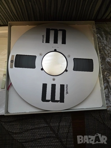 Продавам магнетофонна ролка Maxell , снимка 3 - Декове - 54062616