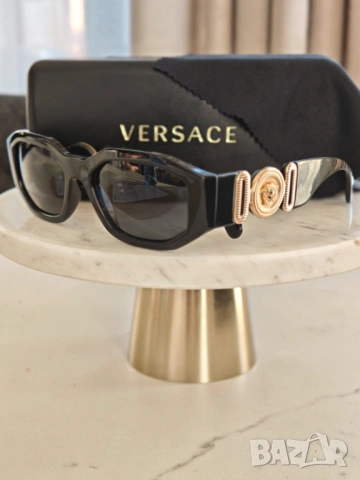 Оригинални слънчеви очила Versace 