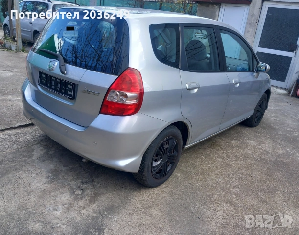 Хонда Джаз, снимка 3 - Автомобили и джипове - 53891044