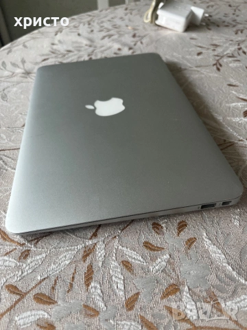лаптоп MacBook Air 11.6 инча, снимка 9 - Лаптопи за дома - 54255721