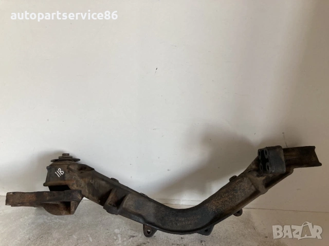 Конзола/стойка Om364 4.0 за Mercedes CC 811 (1992) 6682410401