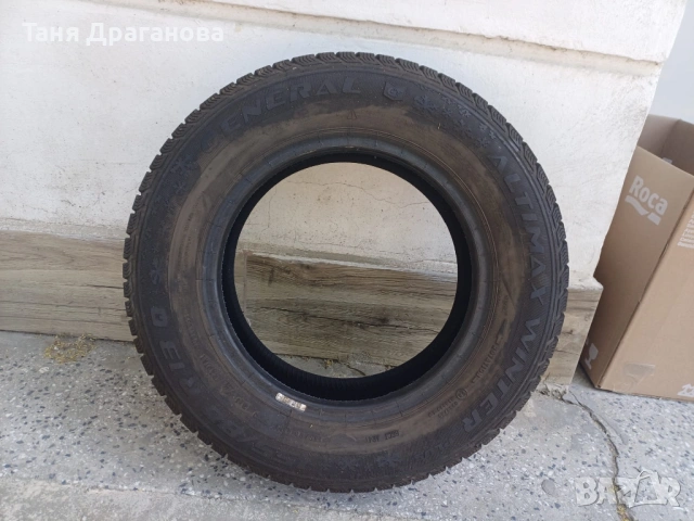 Автомобилни гуми, снимка 3 - Гуми и джанти - 53290393