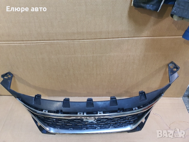 Предна решетка за Пежо 3008, снимка 3 - Части - 52580236