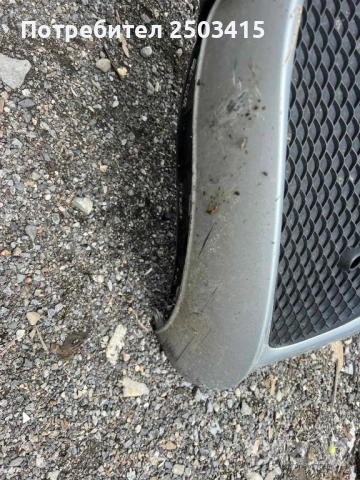 Продавам решетка Мерцедес Е класа , снимка 2 - Части - 53132766