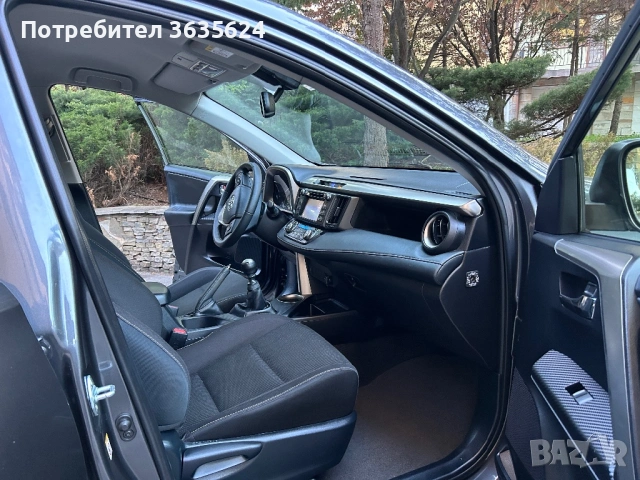 Toyota Rav4 2.0 D-4D, 124к.с., ПЪЛНА СЕРВ. ИСТОРИЯ, КАТО НОВА, снимка 7 - Автомобили и джипове - 54315488