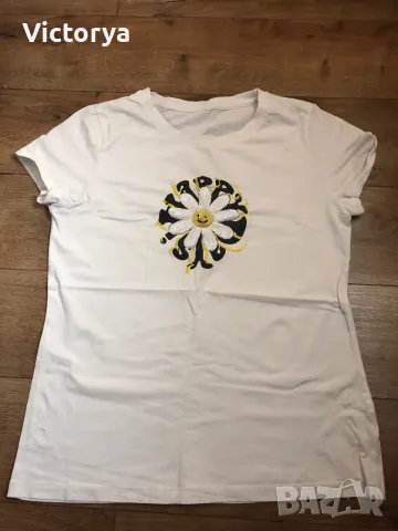 Нова дамска тениска, снимка 1