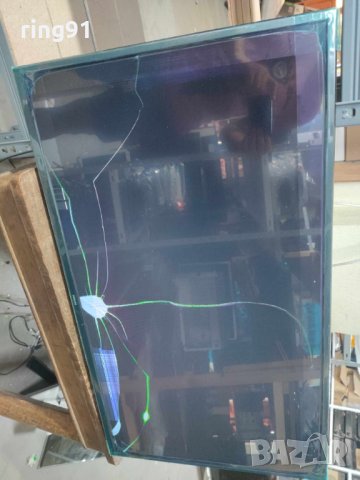 TV Philips 39PHS6707/12 На части 