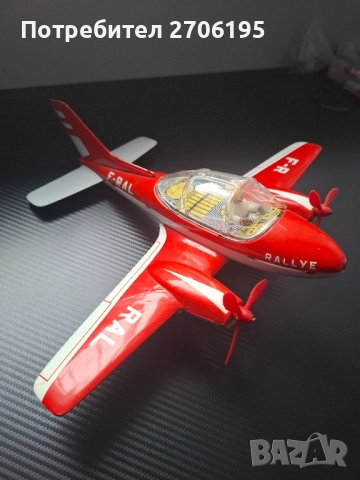 Метално Винтидж самолетче 
