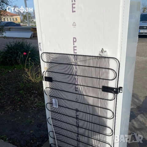 Хладилник с фризер ZANUSSI, снимка 7 - Хладилници - 52447380