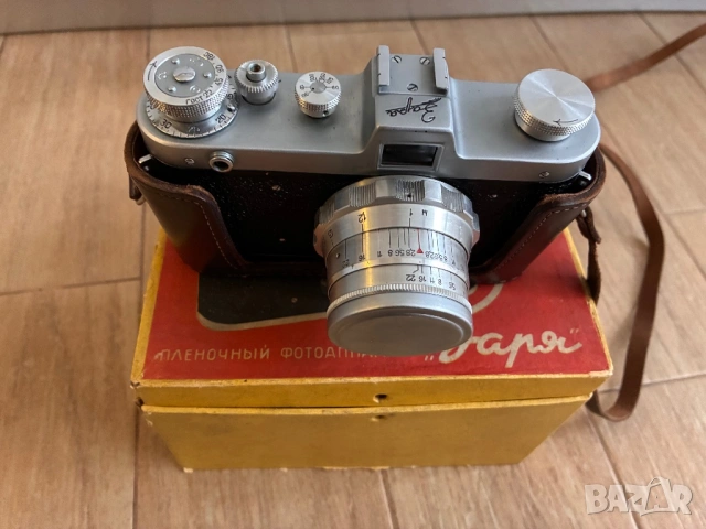 Фотоапарат “Заря”, снимка 2 - Фотоапарати - 53066861