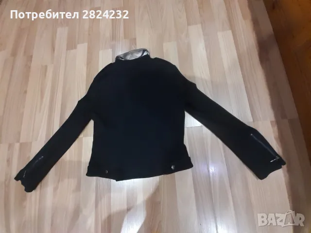 Яке на BURBERRY , снимка 2 - Якета - 47503432