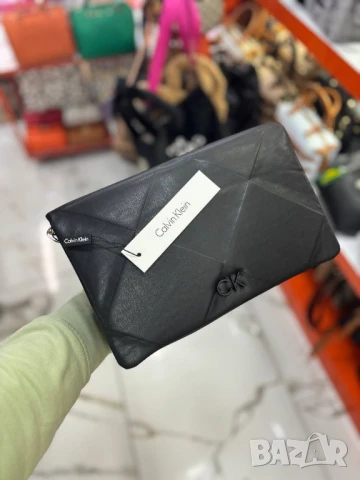 чанти Calvin Klein jeans , снимка 2 - Чанти - 51393025
