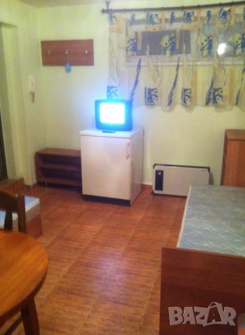 Давам под наем обзаведена боксониера 