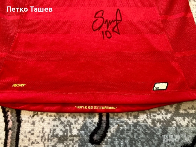 Оригинална Тениска на Ливърпул с автограф, снимка 3 - Спортни дрехи, екипи - 52677269