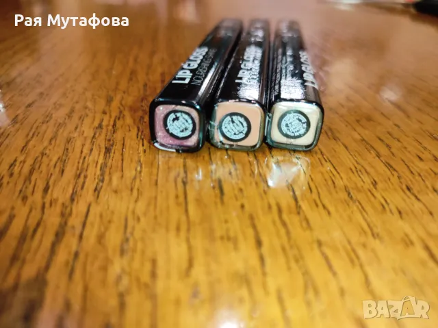 подхранващ гланц за устни Ultra Colour, снимка 2 - Декоративна козметика - 49802022