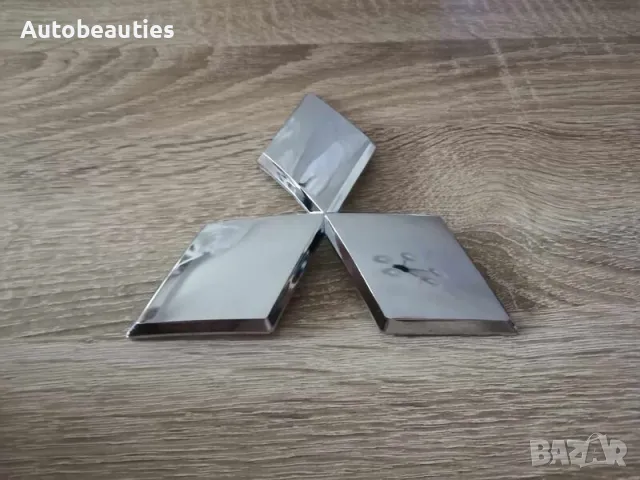 сребристо лого Mitsubishi 4 см