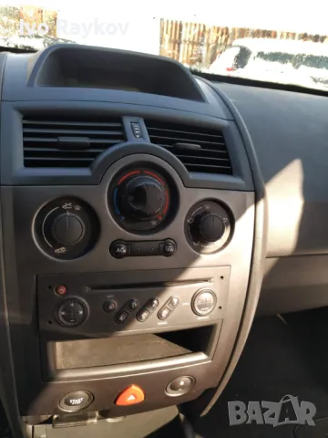 На части Renault Megan 1.6i, снимка 10 - Автомобили и джипове - 49178009