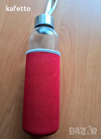 Стъклено шише за вода 