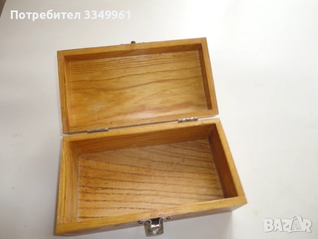 Страхотна дървена кутия ковчеже , снимка 7 - Антикварни и старинни предмети - 51323822
