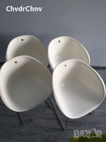 4бр Pedrali Gliss 920/италиански дизайнерски пластмасови столове с подлакътници, снимка 2 - Столове - 51020239