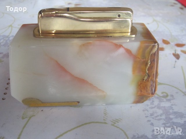 Луксозна позлатена немска запалка 