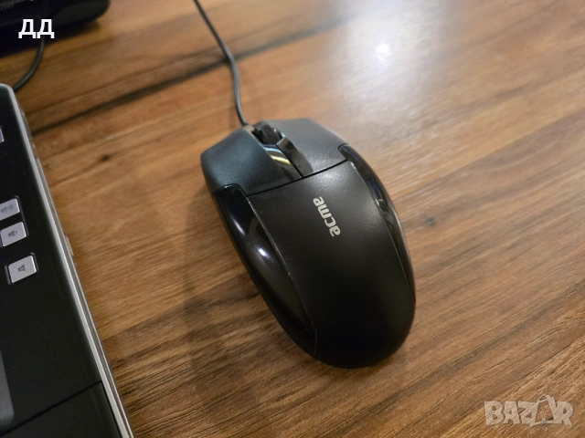 Батерията му държи много!  - Лаптоп Dell  4GB RAM, 240GB HDD, Intel core i3, DVD RW, снимка 9 - Лаптопи за дома - 54175650