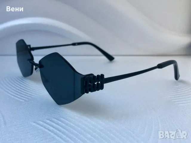 Топ модел дамски слънчеви очила miu, снимка 12 - Слънчеви и диоптрични очила - 49918228