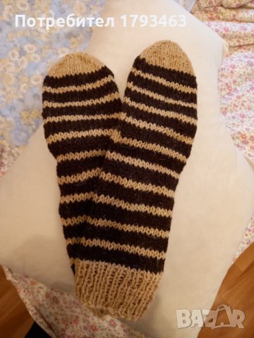 Ръчно плетени мъжки чорапи от вълна размер 43, снимка 1 - Мъжки чорапи - 42826810